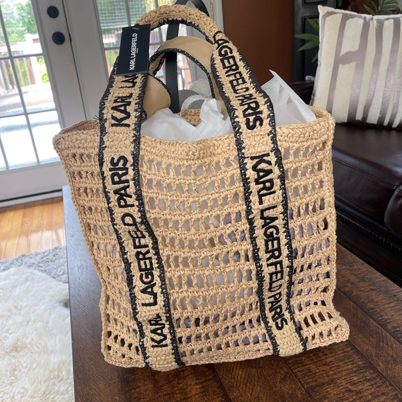 Karl Lagerfeld Tote - Picture 5 of 6